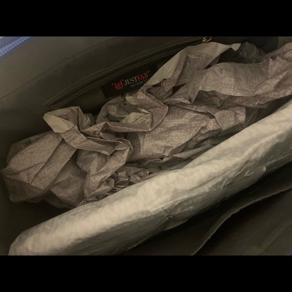 Royal Blues - Picture 3 of 3